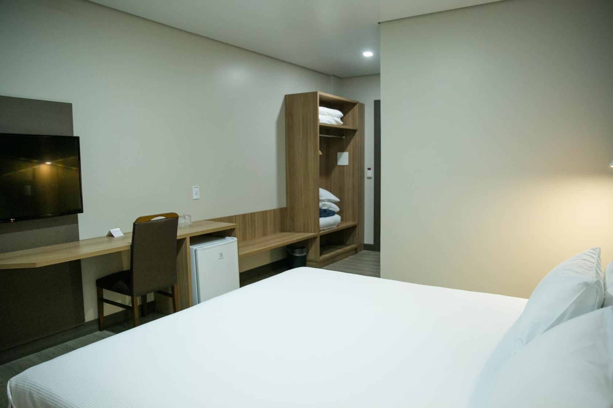 Bello Hotel Hotel Toledo (Parana)